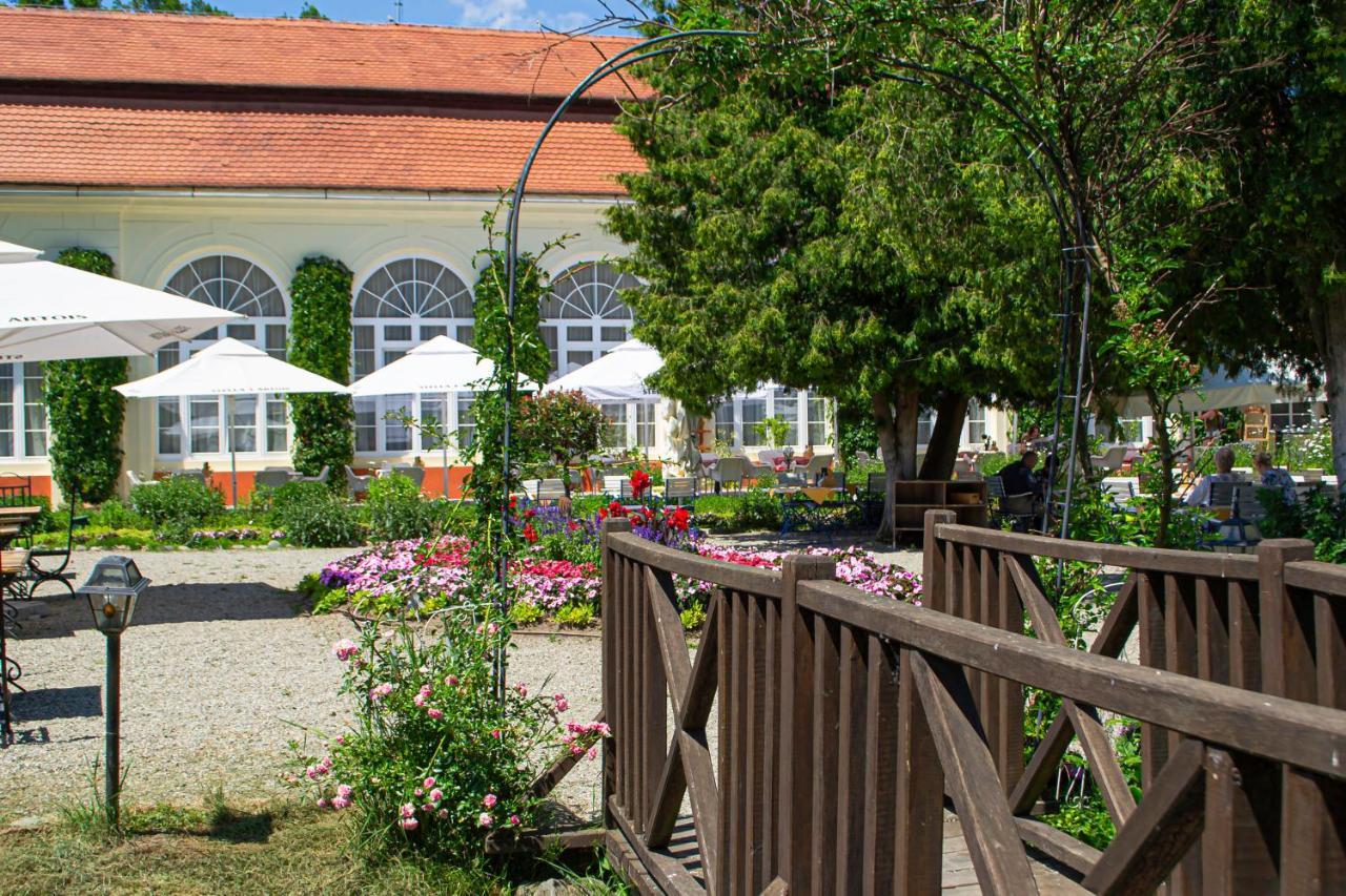 Vila Rozalia Garden Gate Avrig Dış mekan fotoğraf