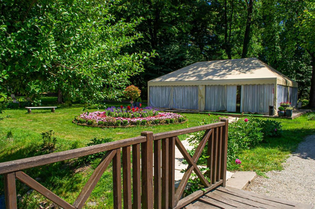 Vila Rozalia Garden Gate Avrig Dış mekan fotoğraf
